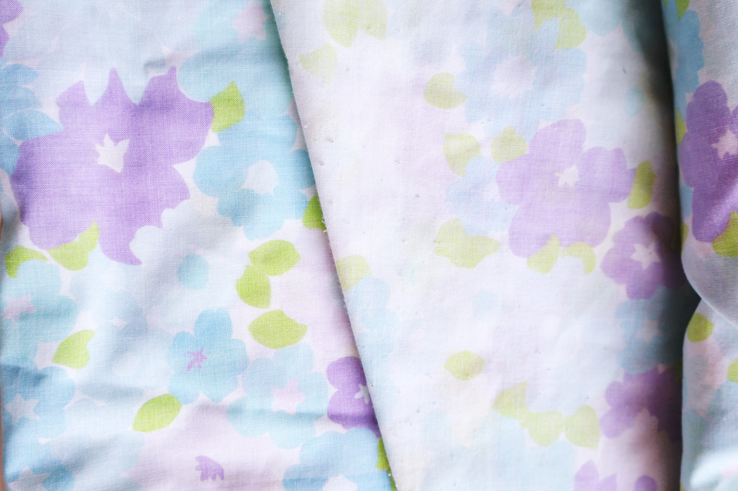 Blue and purple flowers sheet