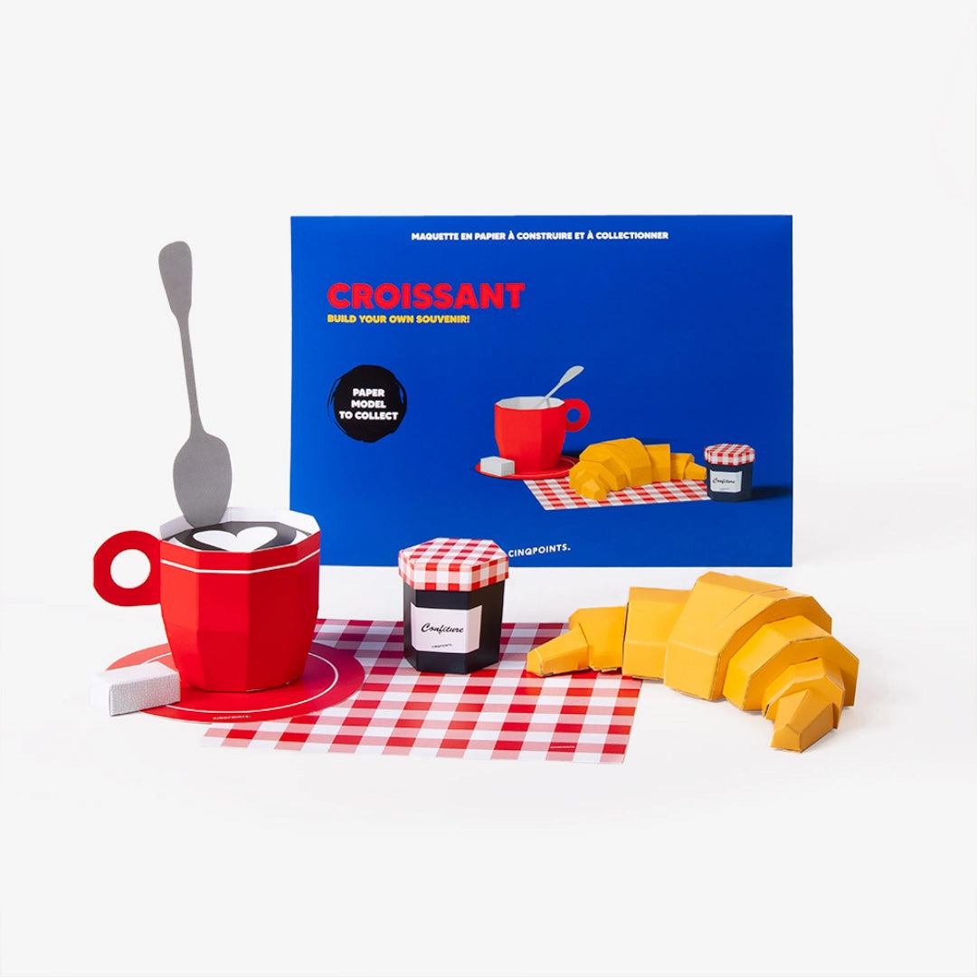 Croissant papercraft kit