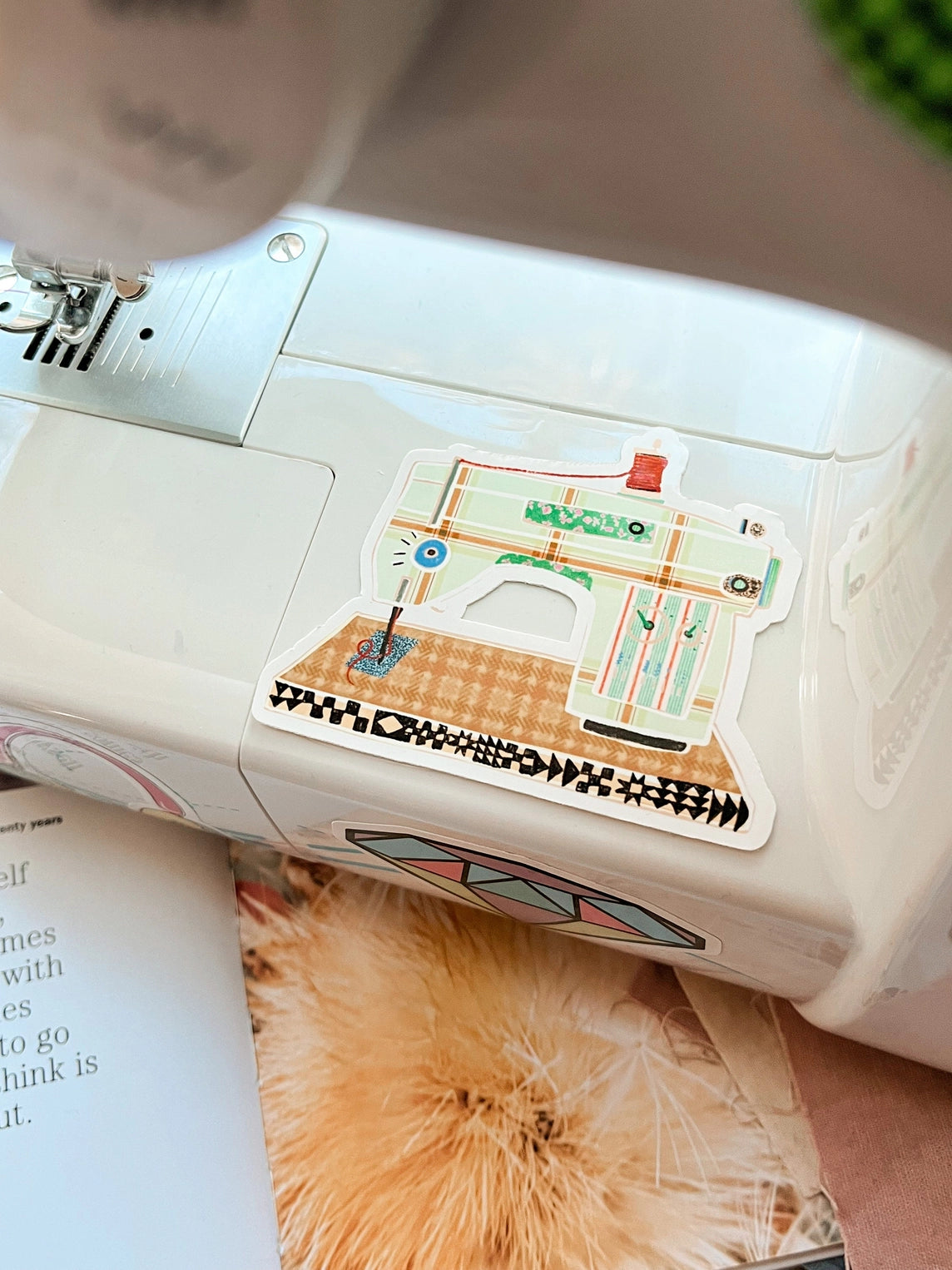 Retro sewing machine sticker - Laurenspired
