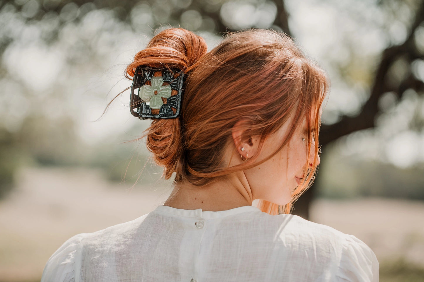 Granny Square Hair Claw - Medium, Onyx and Jade