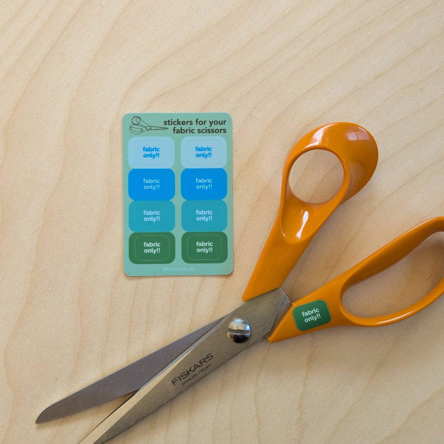 Stickers to protect your fabric scissors