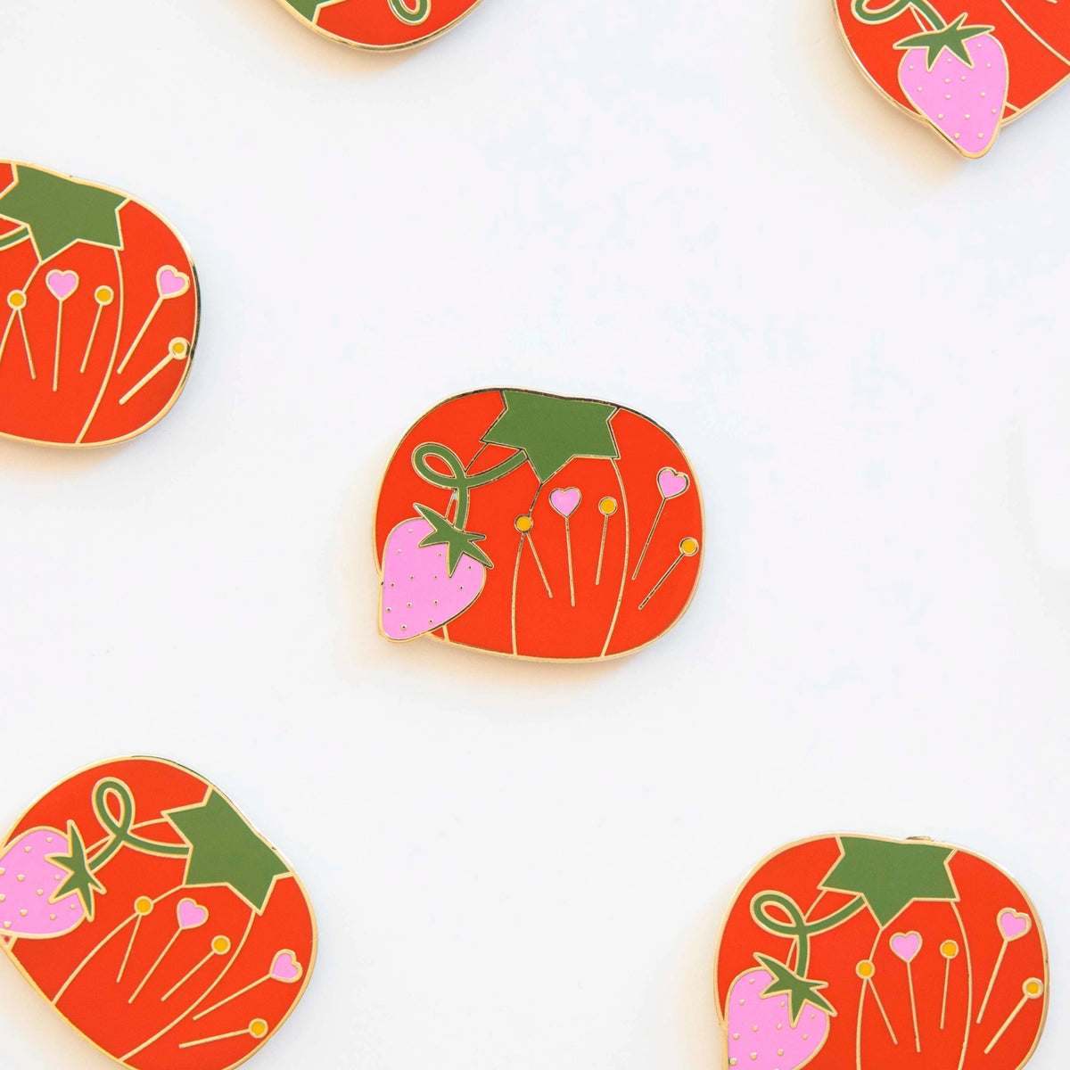 Tomato Pin Cushion magnetic needle minder -  Sarah Hearts