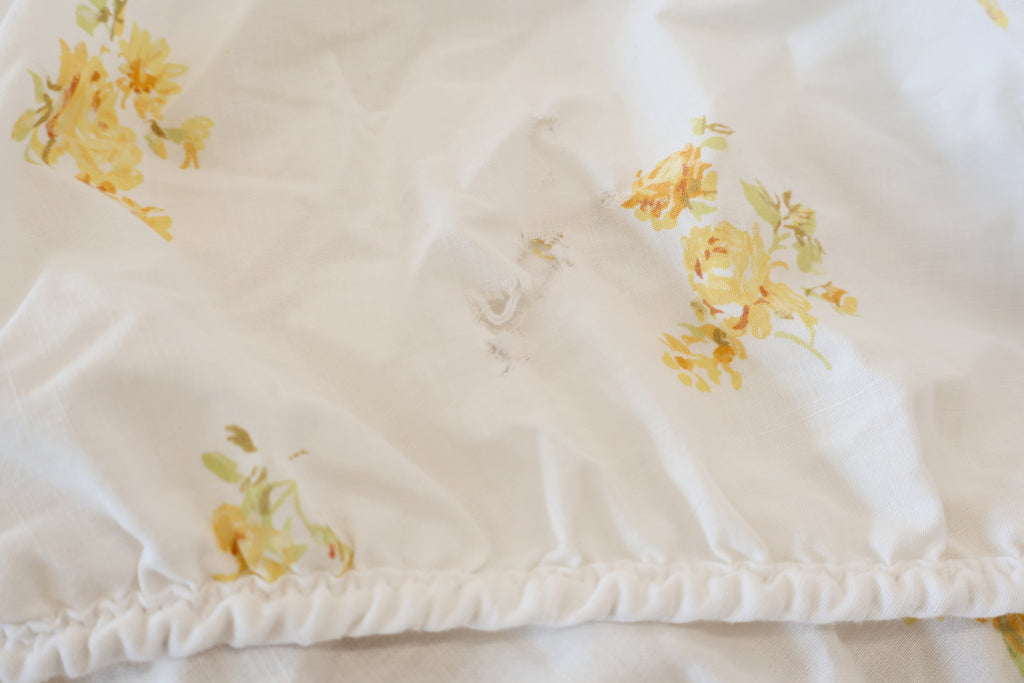 Yellow roses sheets