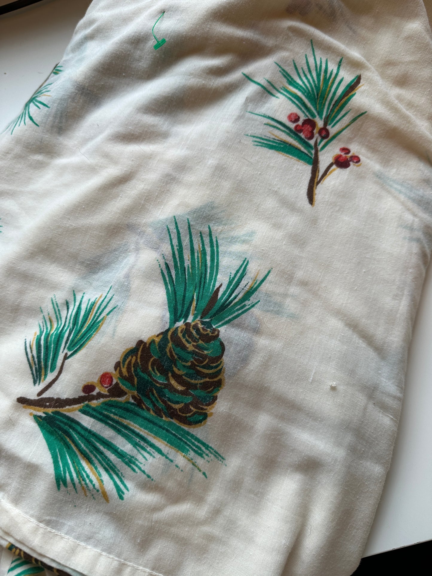 Vintage sheet - pine