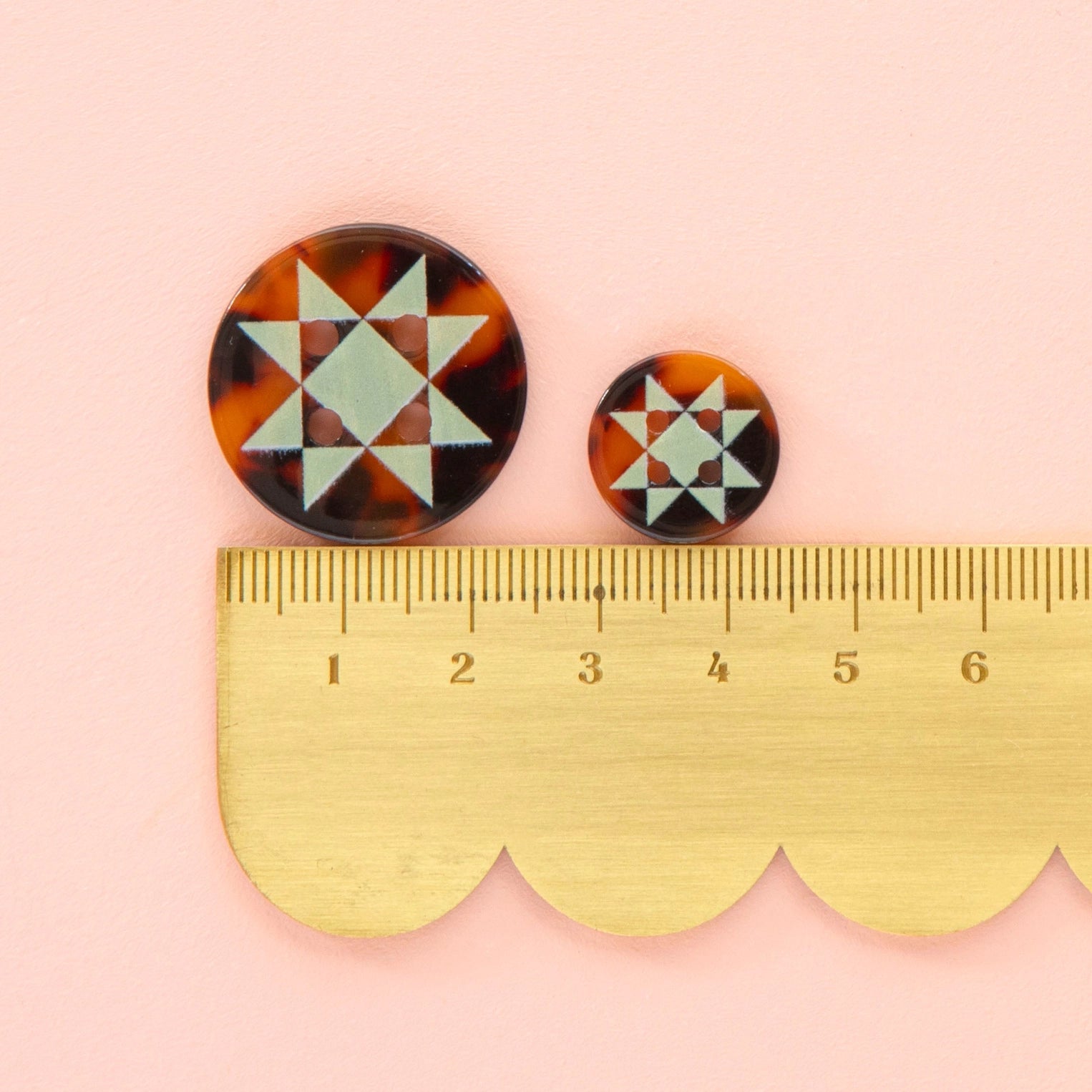 Quilt Star Small 5/8" Buttons
