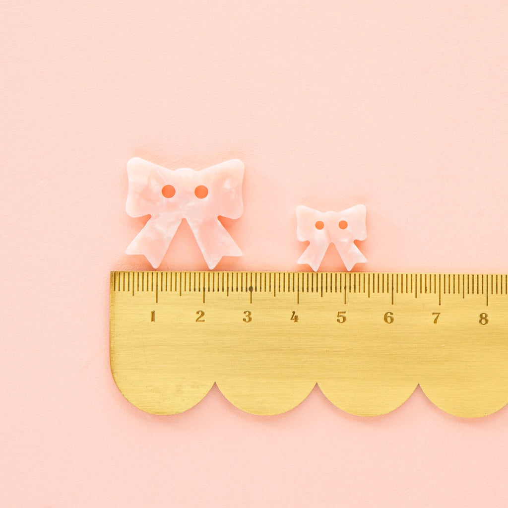 Pink bow large 1" buttons