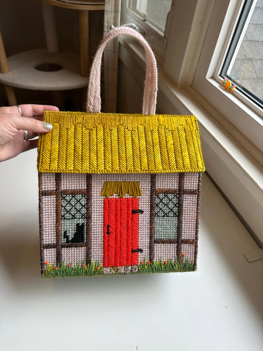 DIGITAL DOWNLOAD Needlepoint house purse pattern
