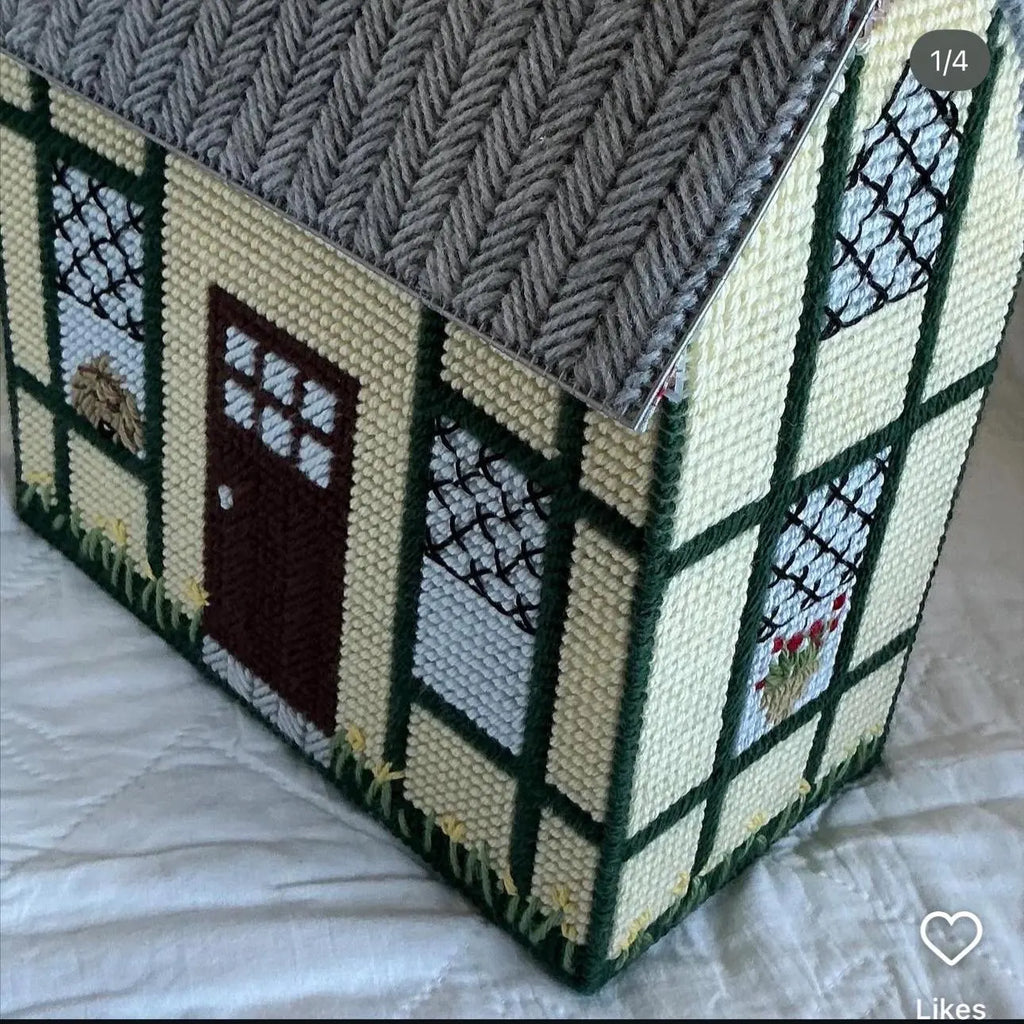 DIGITAL DOWNLOAD Needlepoint house purse pattern